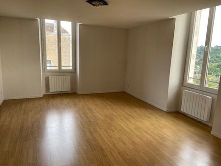 Location Appartement 2 pièces 59m² ANGOULEME 16000 - Photo 4