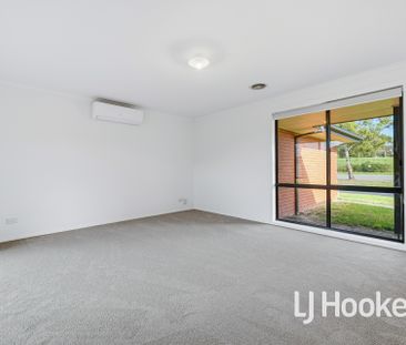 723 Glasscocks Road, Narre Warren South VIC - Photo 4