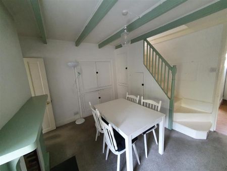2 bedroom cottage to rent - Photo 3