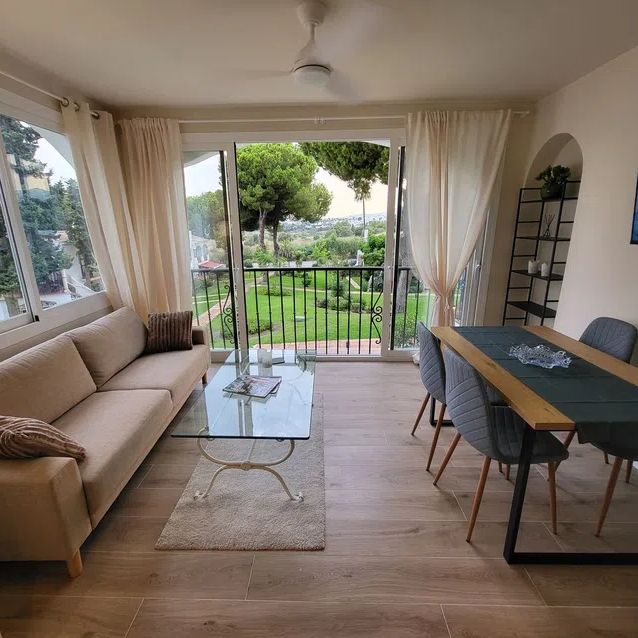 Alquiler de piso en Calle Hortensia, 2 - Photo 1