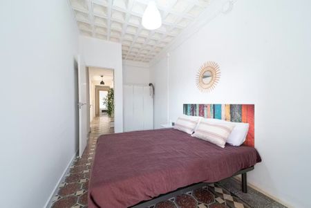 Carrer de Santa Anna, Barcelona, Catalonia 08002 - Photo 4