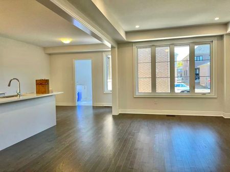 For Lease - 10 Fred Lablanc Drive, Markham, Ontario - Photo 4