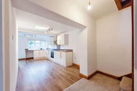 Barton Road, Thurston, BURY ST. EDMUNDS - Photo 5