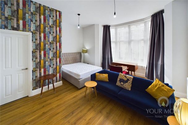 1 bedroom in a house share to rent - Photo 1