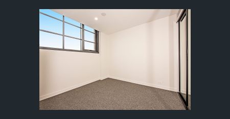 AUSTRALIAN LUXURY THAT FEELS LIKE HOME – IN THE HEART OF RICHMOND! - Photo 5