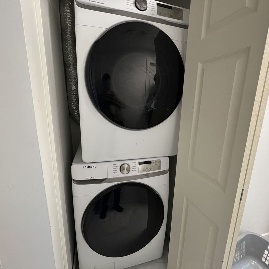 For Lease - 62 Mcclenny Drive Unit# lower 2, Aurora, Ontario - Photo 1