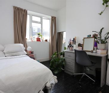 5 bedroom house to rent - Photo 1