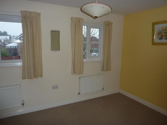 2 bedroom townhouse to rent - Photo 1