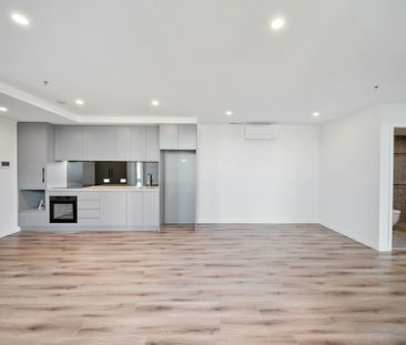 Charming Apartment in the Heart of Woden - Photo 2