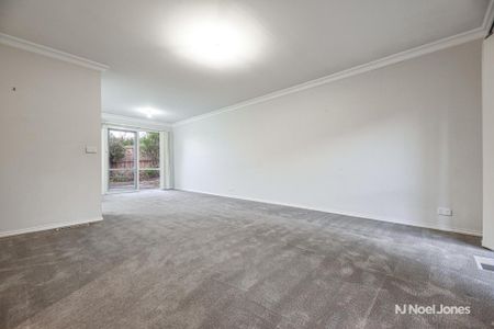 2/290 Maroondah Highway, CROYDON - Photo 3