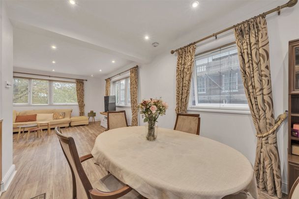 Avenue Road, London, NW8 flat to rent - Photo 1