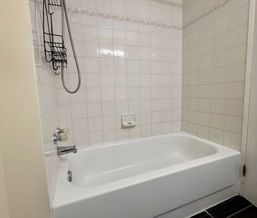 For Lease - 76 BASE LINE Road Unit# 303, London South, Ontario - Photo 5