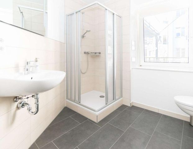 JETZT MIETEN // Bestlage in der Südvorstadt // 2 Zimmer mit Tageslichtbad und Einbauküche - Photo 1