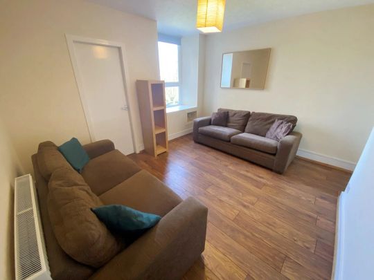 68 Great Northern Road, FFR, Aberdeen, AB24 3PT - Photo 1