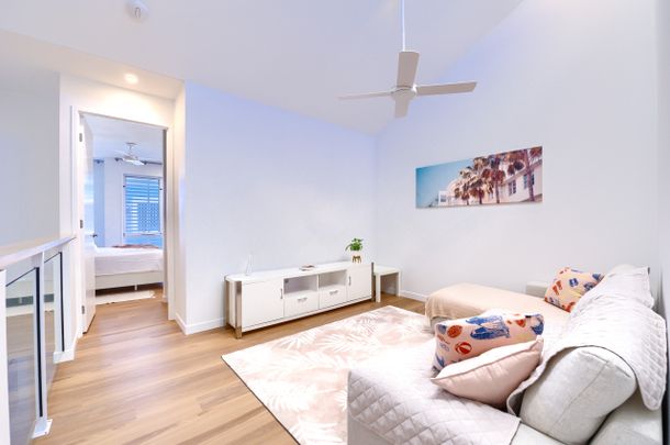 Unique Fully Furnished Beachside Home - Photo 1