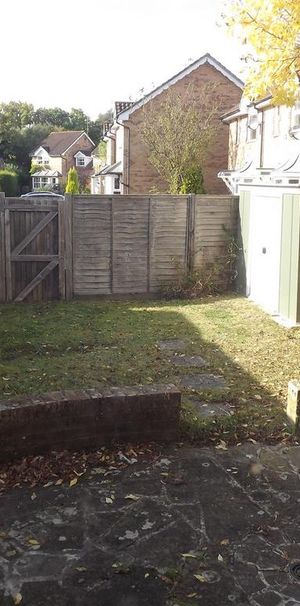 2 bedroom house to rent - Photo 1