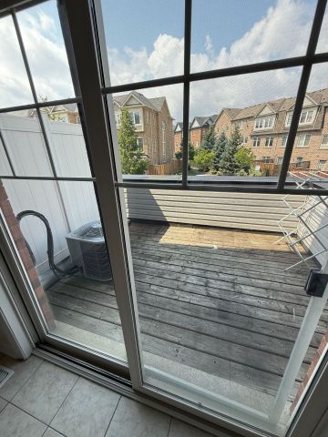 For Lease - 62 Magdalene Crescent, Brampton, Ontario - Photo 4