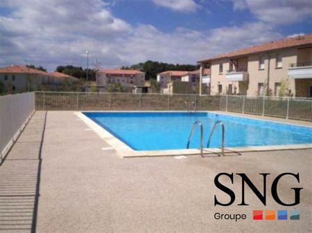 T3 AVEC PARKING - Photo 3