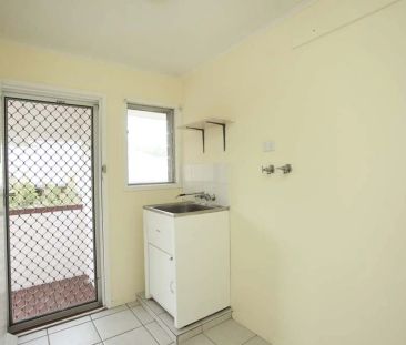 GREAT VALUE LIVING IN THE GAP! - Photo 6