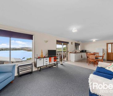 Wait Until You See The Water Views!! - Photo 5