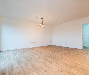 3 bedroom penthouse to rent - Photo 3