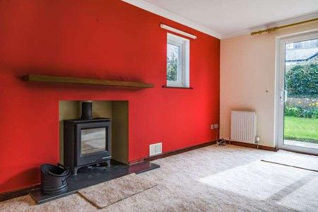 Manor Court, Bideford, EX39 - Photo 3