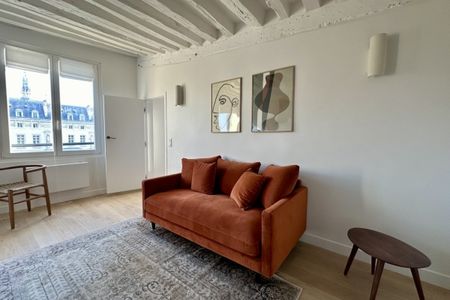 Appartement à louer à Paris 6Ème - Photo 2