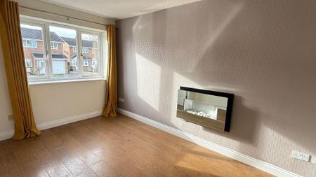 2 bedroom semi-detached house to rent - Photo 4