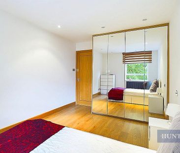 5 bedroom terraced house to rent - Photo 5