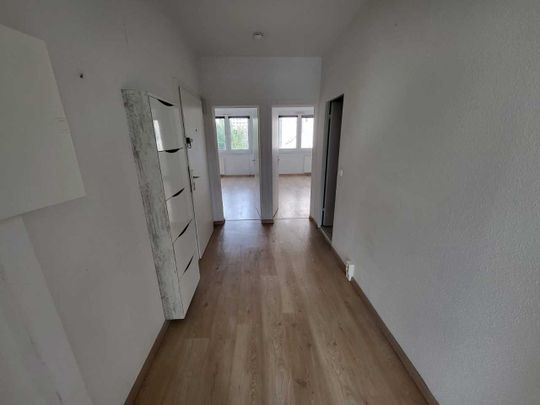 Schöne 3-Zimmer-Wohnung neu renoviert!! - Foto 1