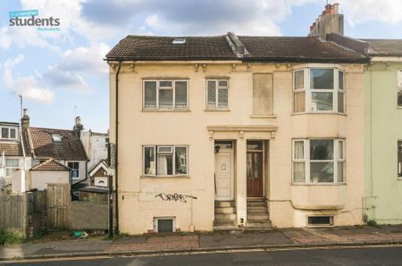 End of terrace house to rent - Photo 5