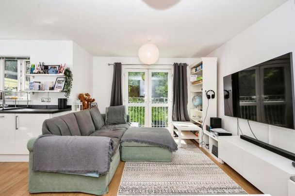 Cheshire Close, Newton-Le-Willows - Photo 1