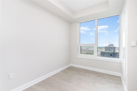 For Lease - 3220 William Coltson Avenue Unit# 1702, Oakville, Ontario - Photo 2