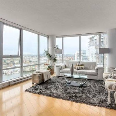 2 Bed 2 Bath Yaletown Waterfront Condo with Amazing Views - Photo 1