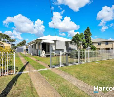 Charming Family Home on a Huge Block - Space, Comfort & Location! - Photo 3
