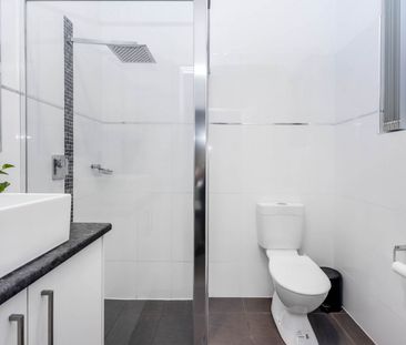 3-Bed Family Home in Great Location - Photo 3