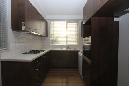 Thinking of selling? Contact our agent - Photo 5