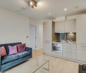 Stratosphere Tower, 55 Great Eastern Road, Stratford, London - Photo 4