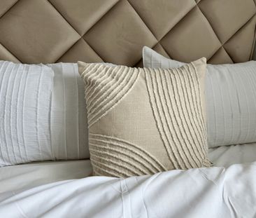 Studio Flat, Vicars Bridge Close, HA0 - Photo 4