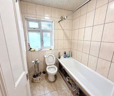 2 Bed Maisonette, Cobbold Road, NW10 - Photo 5
