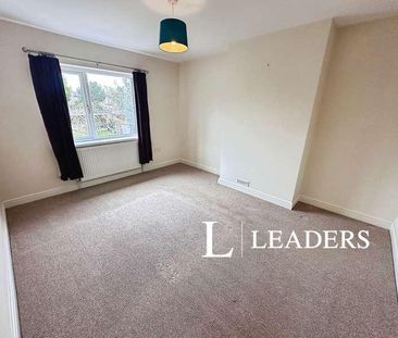 Garden Place, Stoke-on-trent, Staffordshire, ST4 - Photo 3