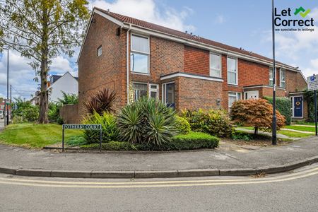 2 bedroom end of terrace house to rent - Photo 3