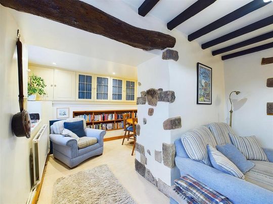 2 bedroom cottage to rent - Photo 1