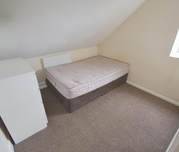 2 bedroom house share to rent - Photo 3