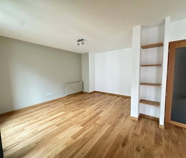 Location appartement 2 pièces 60.2 m² à Lille (59000) VIEUX LILLE - Photo 4