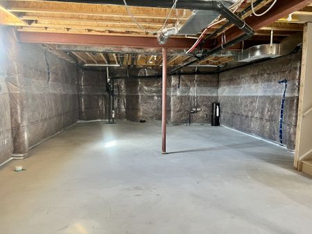 For Lease - 35 East Vista Terrace, Quinte West, Ontario - Photo 4