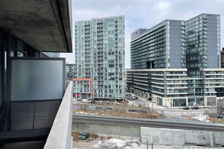For Lease - 20 Joe Shuster Way Unit# 808, Toronto, Ontario - Photo 3