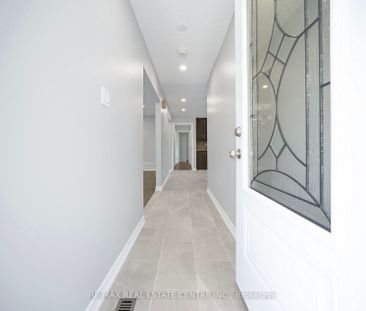 For Lease - 35 Madison Street, Brampton, Ontario - Photo 2