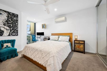 Modern luxury in the heart of Preston - Photo 4