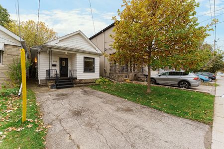 For Lease - 203 Virginia Avenue, Toronto, Ontario - Photo 4